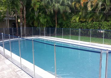 Blue/Beige Pool Fence